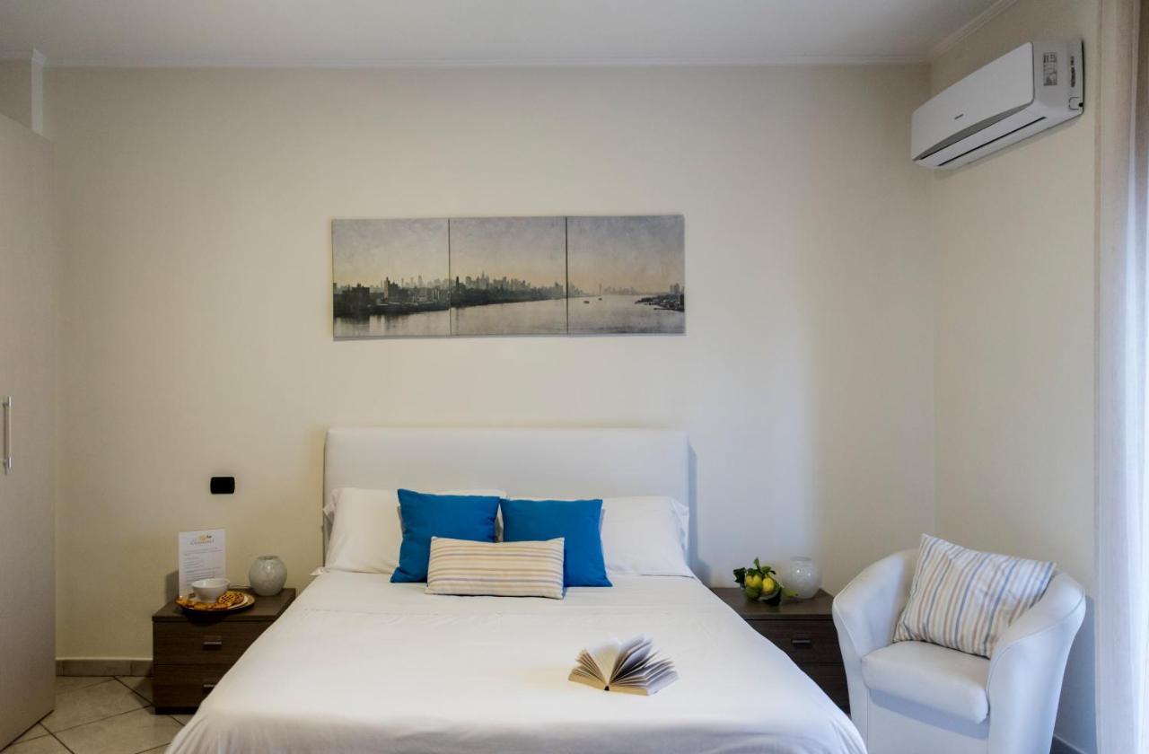 Les Chambres ซอร์เรนโต ภายนอก รูปภาพ